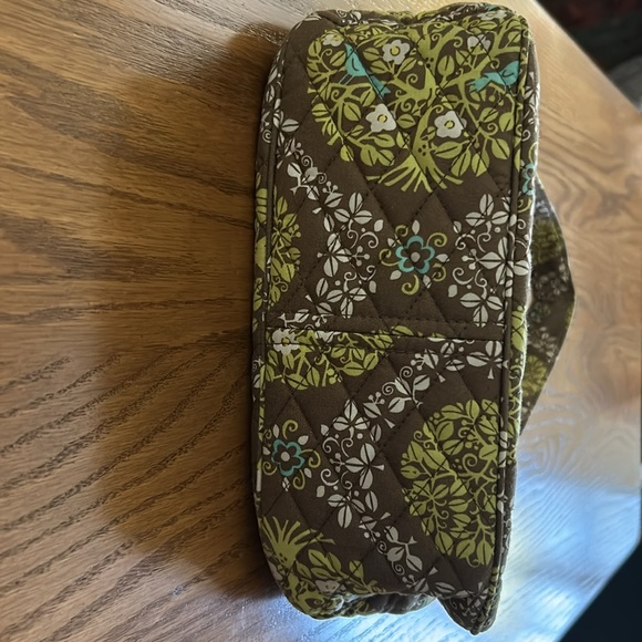 Vera Bradley small shoulder bag. - Picture 5 of 6
